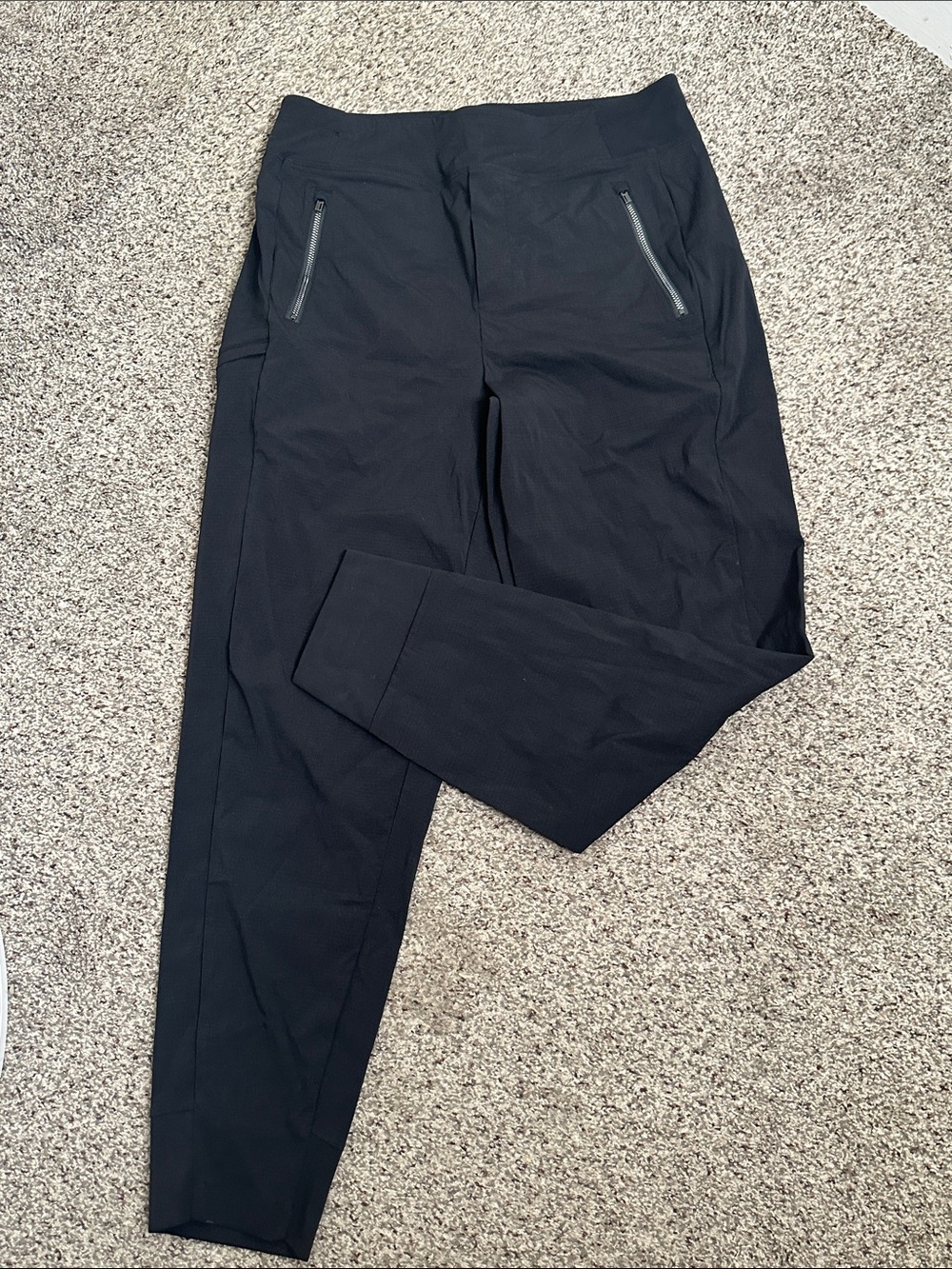 Athleta Black Active jogger Pants with Zip Pockets size 8 active wear. Casual - Picture 2 of 8